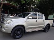 Bán Toyota Hilux 3.0 đôi năm sản xuất 2010, màu bạc, nhập khẩu nguyên chiếc, 400 triệu