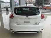 Bán ô tô Ford Focus S Sport sản xuất năm 2018, màu trắng, giá tốt - LH: 0941921742