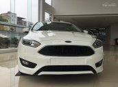 Bán ô tô Ford Focus S Sport sản xuất năm 2018, màu trắng, giá tốt - LH: 0941921742