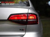 Bán Volkswagen Jetta bạc - nhập khẩu chính hãng, hỗ trợ mua xe trả góp, hotline 090.898.8862