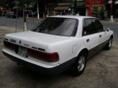 Bán Toyota Cressida 2.0 đời 1990, màu trắng, xe nhập giá cạnh tranh