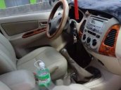 Cần bán gấp Toyota Innova sản xuất 2008, xe gia đình mới chạy được 150000km