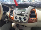 Cần bán gấp Toyota Innova sản xuất 2008, xe gia đình mới chạy được 150000km