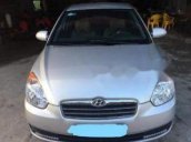 Bán xe Hyundai Verna 1.4 MT sản xuất 2009, màu bạc xe gia đình