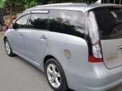 Cần bán xe Mitsubishi Grandis năm sản xuất 2009, màu bạc còn mới