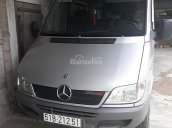 Cần bán Mercedes Business 311 2009, màu bạc, giá chỉ 387 triệu