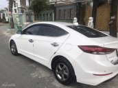 Hyundai Elantra GLS 1.6 MT 5/2017, màu trắng, chỉ cần trả trước 175tr