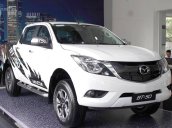 Cần bán Mazda BT 50 năm 2018, màu trắng, xe nhập