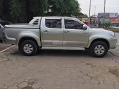 Bán Toyota Hilux G sản xuất năm 2010, màu bạc, xe nhập 