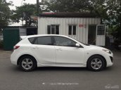 Bán xe Mazda 1.6AT Hatchback sản xuất năm 2011, màu trắng, nhập khẩu nguyên chiếc