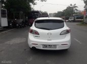 Bán xe Mazda 1.6AT Hatchback sản xuất năm 2011, màu trắng, nhập khẩu nguyên chiếc