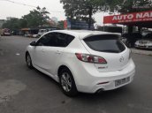 Bán xe Mazda 1.6AT Hatchback sản xuất năm 2011, màu trắng, nhập khẩu nguyên chiếc