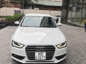 Bán xe Audi A4 1.8 AT sản xuất năm 2012, màu trắng, nhập khẩu nguyên chiếc, giá chỉ 800 triệu