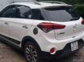 Bán Hyundai i20 Active năm sản xuất 2015, màu trắng, xe nhập