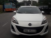 Cần bán Mazda 3 1.6 AT năm sản xuất 2011, màu trắng