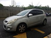 Bán xe Hyundai i20 đăng ký lần đầu 2010, màu bạc nhập khẩu nguyên chiếc, 339 triệu