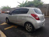 Bán xe Hyundai i20 đăng ký lần đầu 2010, màu bạc nhập khẩu nguyên chiếc, 339 triệu