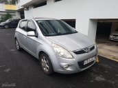 Bán xe Hyundai i20 đăng ký lần đầu 2010, màu bạc nhập khẩu nguyên chiếc, 339 triệu