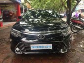 Bán Camry 2.5Q màu đen, nội thất da bò