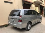 Bán xe Toyota Innova 2.0E số sàn, chính chủ tư nhân mua từ mới