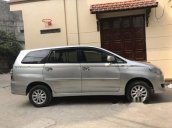 Bán xe Toyota Innova 2.0E số sàn, chính chủ tư nhân mua từ mới