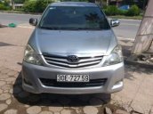 Bán xe cũ Toyota Innova đời 2010, màu bạc, giá chỉ 460 triệu