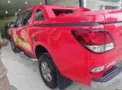 Cần bán gấp Mazda BT 50 đời 2017, màu đỏ, nhập khẩu nguyên chiếc 