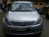 Cần bán Mitsubishi Zinger GLS, màu bạc xe gia đình