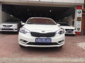 Cần bán xe Kia K3 2.0 AT sản xuất 2014, màu trắng, giá 528tr