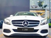 Cần bán xe Mercedes C200 đời 2018, màu trắng, nội thất be