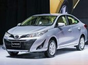 Bán xe Toyota Vios 2018, màu bạc giá cạnh tranh