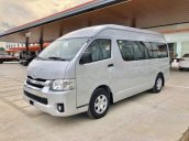 Bán xe Toyota Hiace năm 2018, màu bạc, nhập khẩu Thái Lan