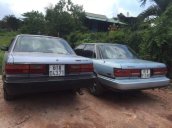 Cần bán gấp Toyota Camry năm sản xuất 1987, màu bạc chính chủ