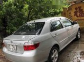 Cần bán Toyota Vios đời 2006, màu bạc chính chủ, giá tốt