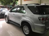 Chính chủ bán Toyota Fortuner 2.7V đời 2013, màu bạc