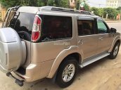 Gia đình cần bán Ford Everest SX 2009, phom mới máy điện tử, màu hồng phấn