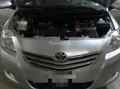 Cần bán lại xe Toyota Vios năm sản xuất 2012, màu bạc, bảo dưỡng định kỳ