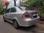 Cần bán gấp Chevrolet Aveo Lt năm sản xuất 2012, màu bạc 