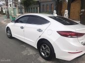 Cần bán lại xe cũ Hyundai Elantra 1.6 MT 2016, màu trắng