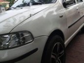 Xe Fiat Albea đời 2004, màu trắng cần bán