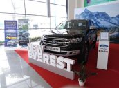 Bán Ford Everest Titanium 4x2 sản xuất 2018, màu đen mới