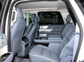 Bán Lincoln Navigator năm sản xuất 2018, màu trắng, nhập khẩu nguyên chiếc