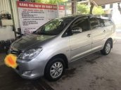 Cần bán lại xe Toyota Innova sản xuất năm 2009, màu bạc