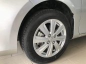 Cần bán xe Toyota Vios G sản xuất năm 2017, màu bạc