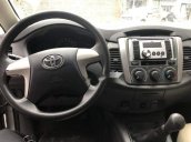 Bán xe Toyota Innova 2.0E sản xuất 2012, màu bạc chính chủ, giá chỉ 485 triệu