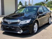 Cần bán Toyota Camry 2.5 Q 2017, màu đen, nhập khẩu nguyên chiếc