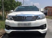 Bán xe Toyota Fortuner TRD Sportivo 4x4AT đời 2014, màu trắng chính chủ