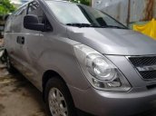 Cần bán xe Hyundai Grand Starex năm 2011, màu bạc ít sử dụng, giá 370tr