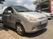 Cần bán Chevrolet Spark năm 2010 xe gia đình