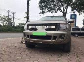 Cần bán gấp Ford Ranger đời 2015, màu bạc